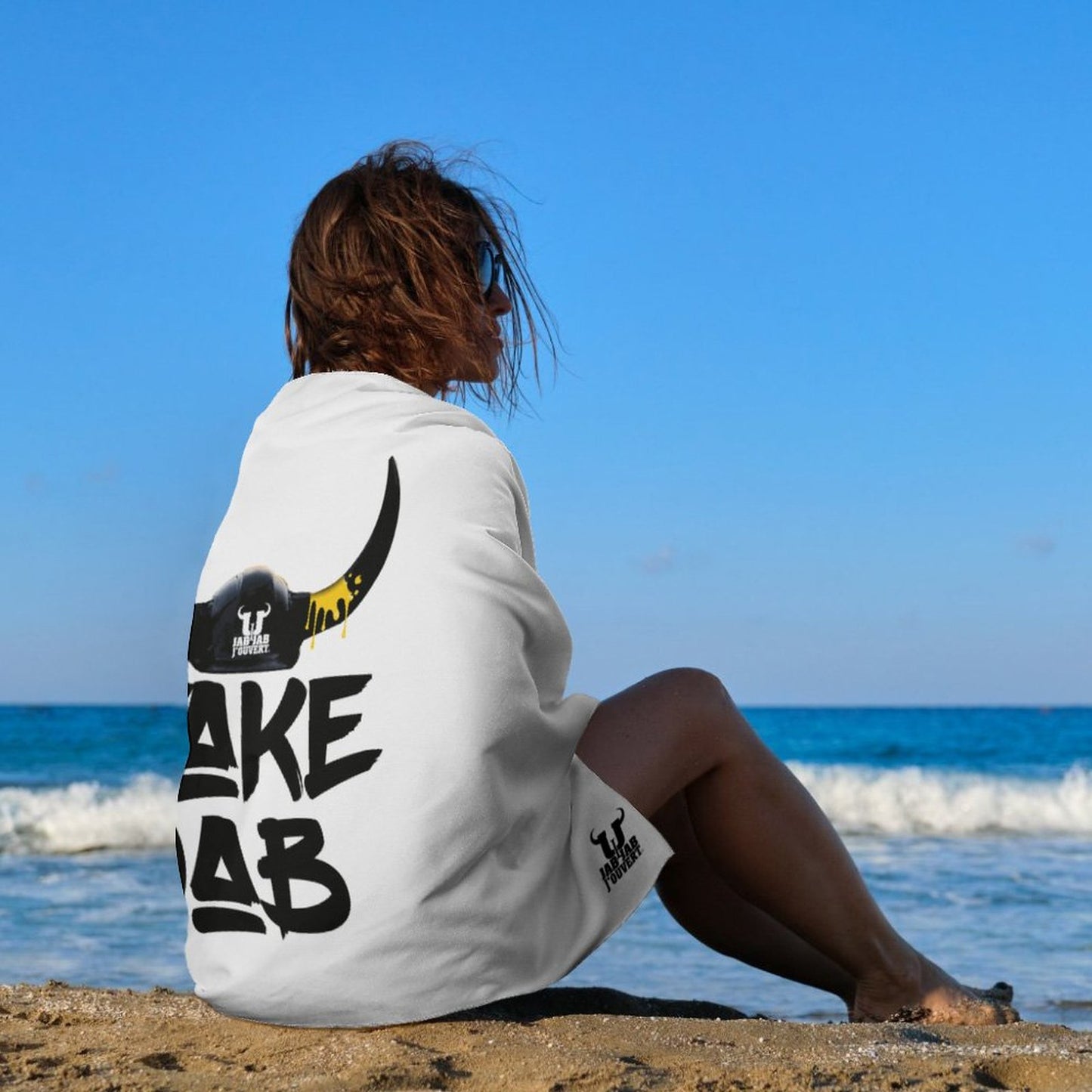 Take Jab White Beach Towel